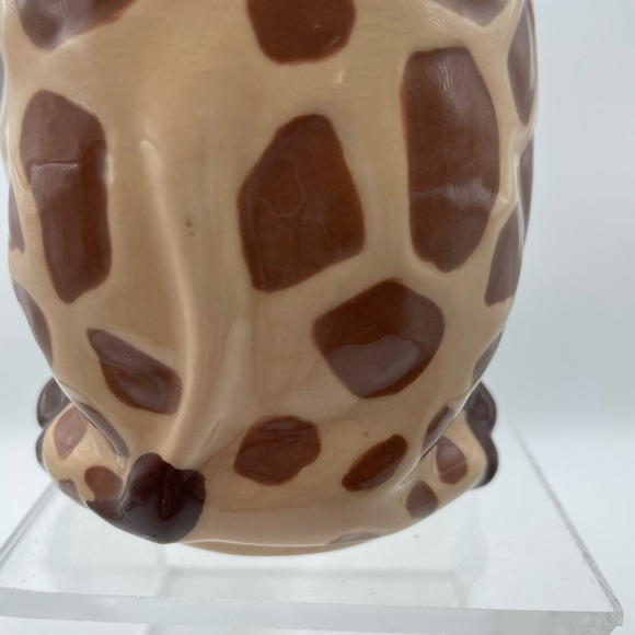 Handmade, giraffe mug, yellow and brown color - Picture 5 of 9